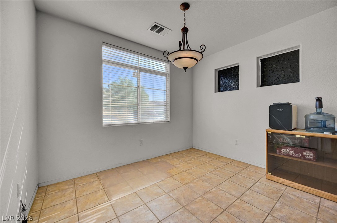 3802 Shimmering Creek Avenue North Las Vegas NV 89031