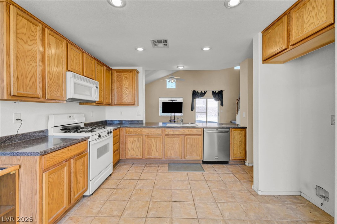 3802 Shimmering Creek Avenue North Las Vegas NV 89031