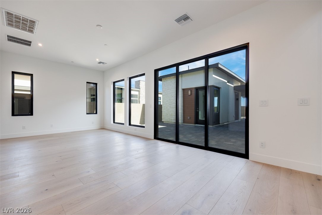 125 Tiller Point Street Las Vegas NV 89138