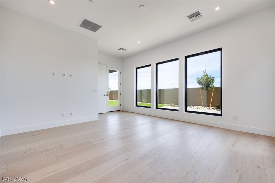 125 Tiller Point Street Las Vegas NV 89138