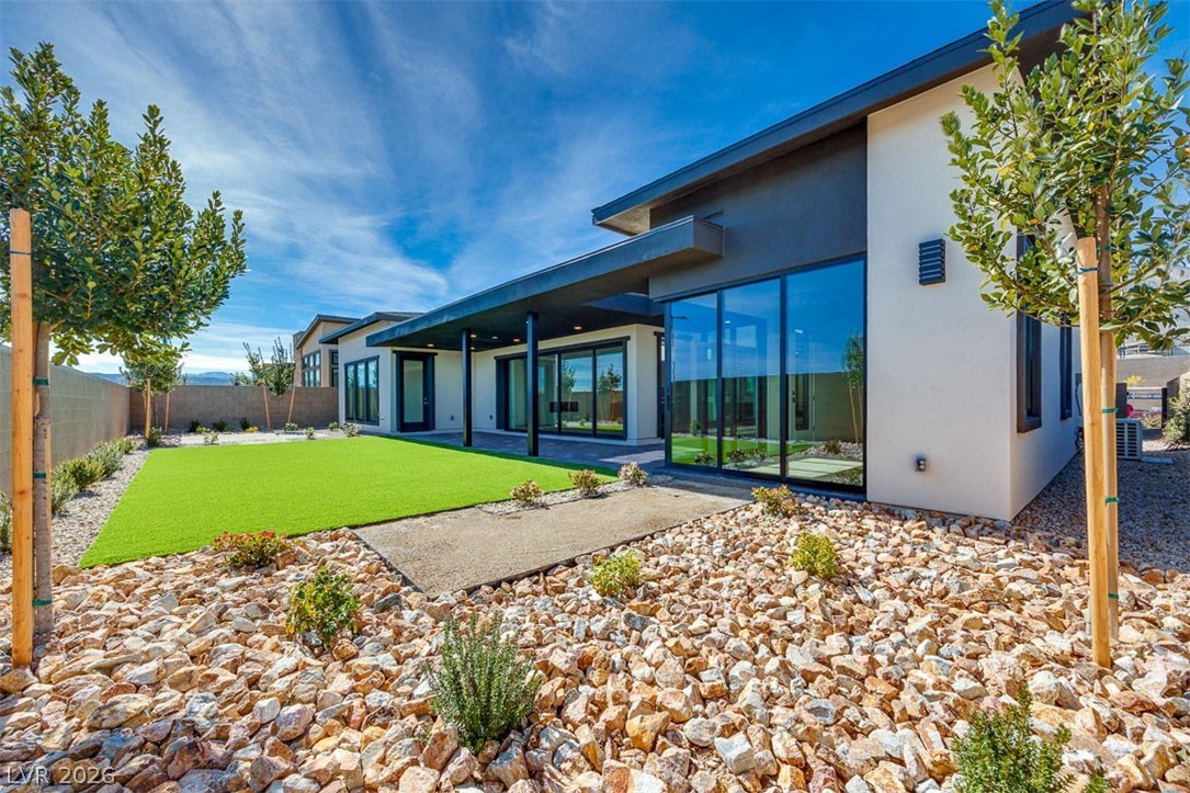 125 Tiller Point Street Las Vegas NV 89138