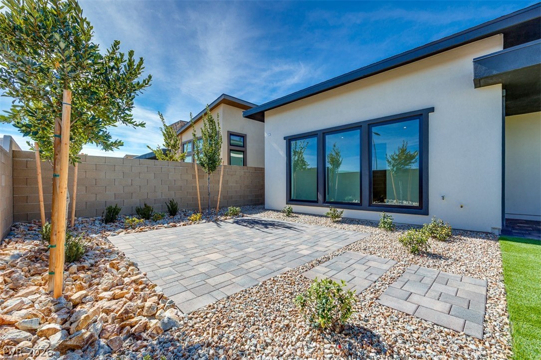 125 Tiller Point Street Las Vegas NV 89138