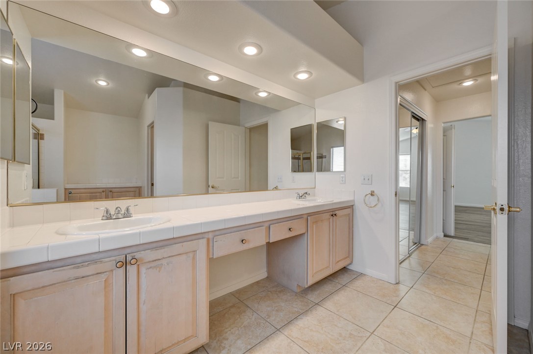 2742 Chokecherry Avenue Henderson NV 89074
