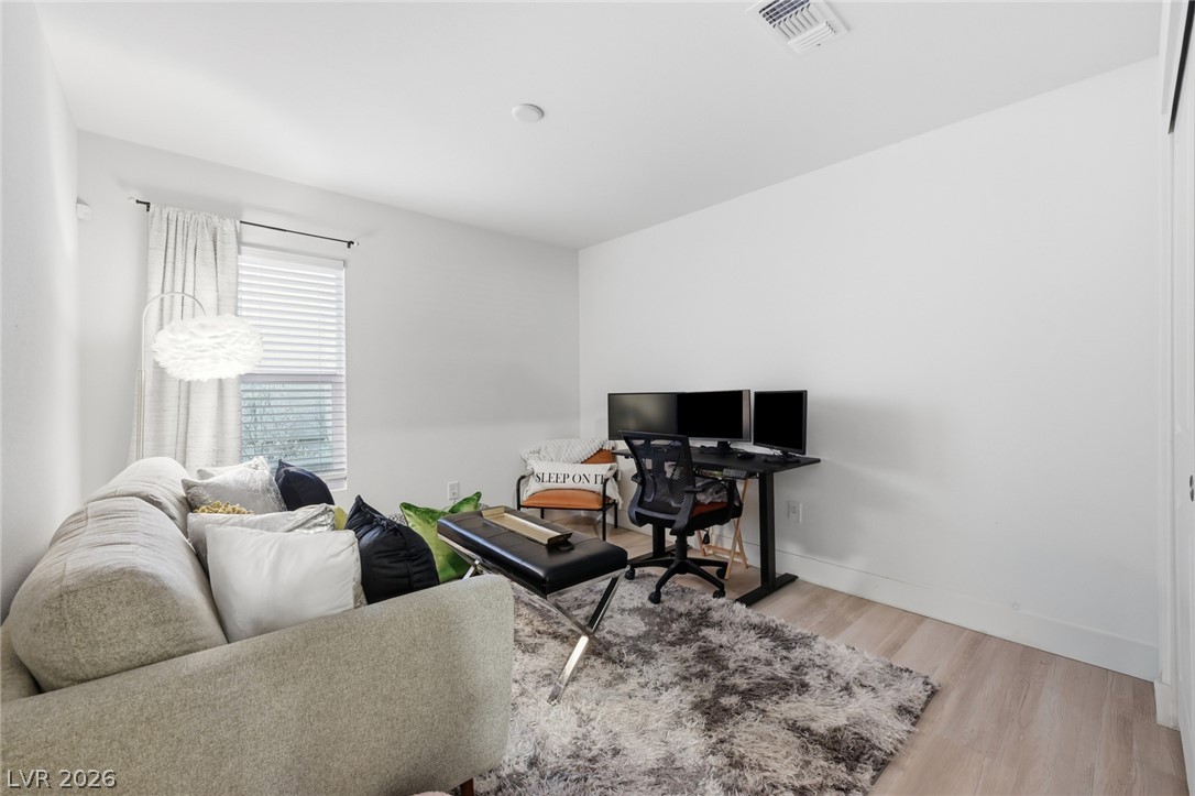10210 Chockstone Street Las Vegas NV 89166