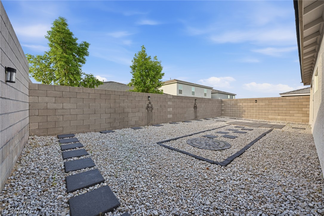 10210 Chockstone Street Las Vegas NV 89166