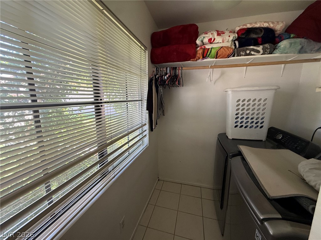 4839 Beaconsfield Street Las Vegas NV 89147