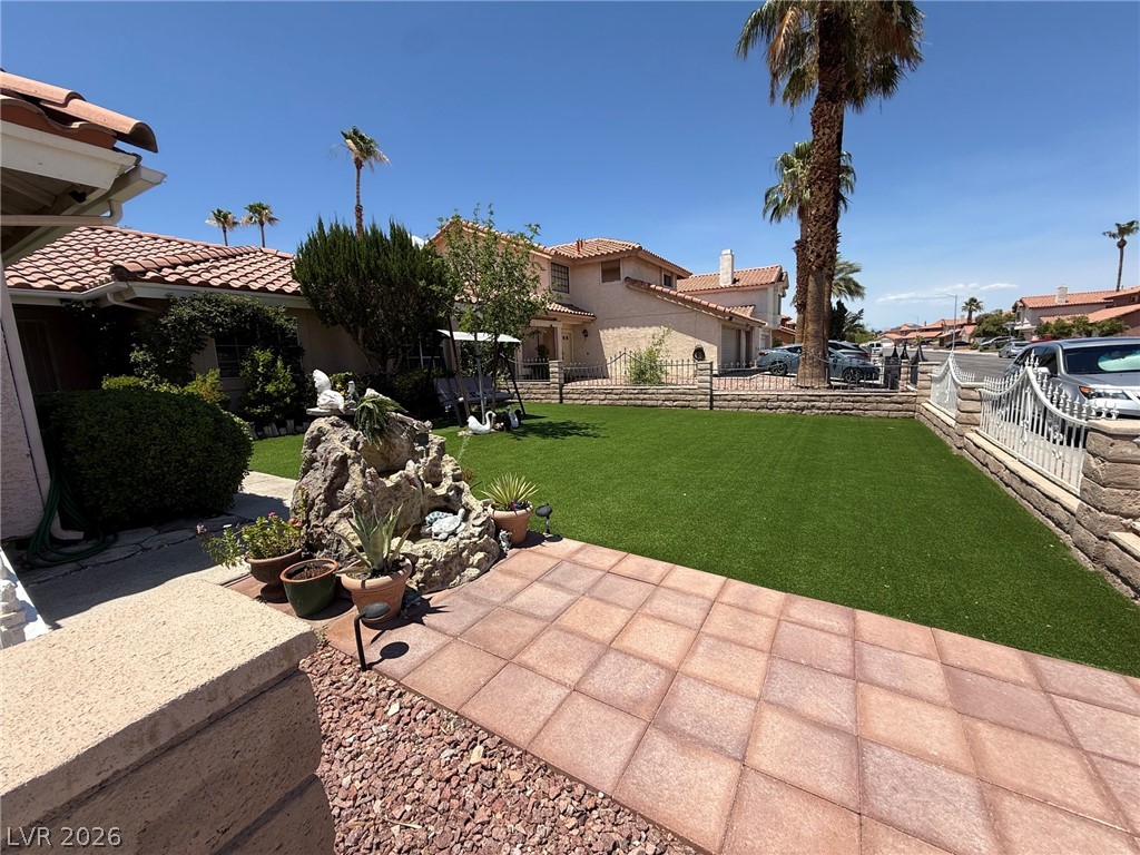 4839 Beaconsfield Street Las Vegas NV 89147
