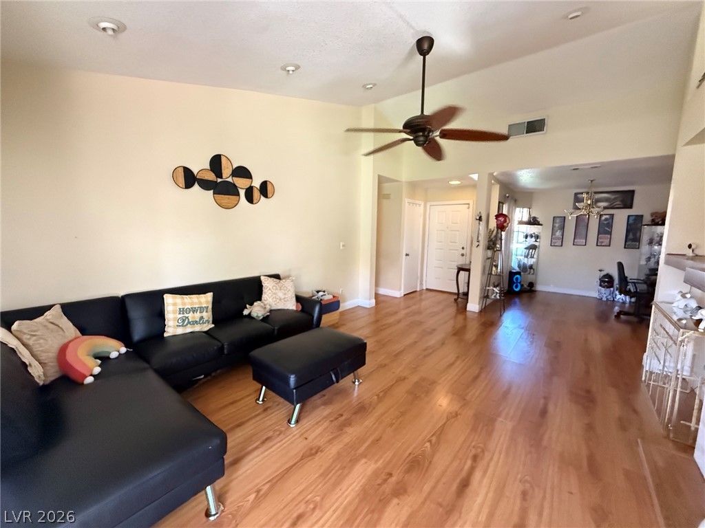 4839 Beaconsfield Street Las Vegas NV 89147