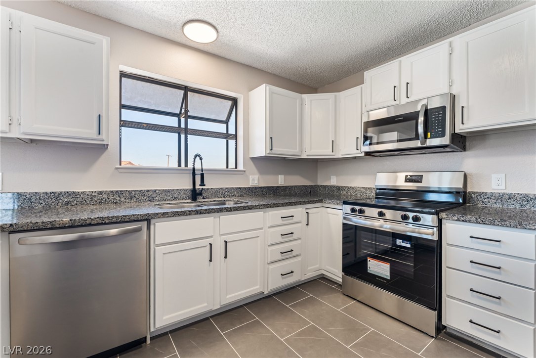 4243 Helen Avenue Las Vegas NV 89130