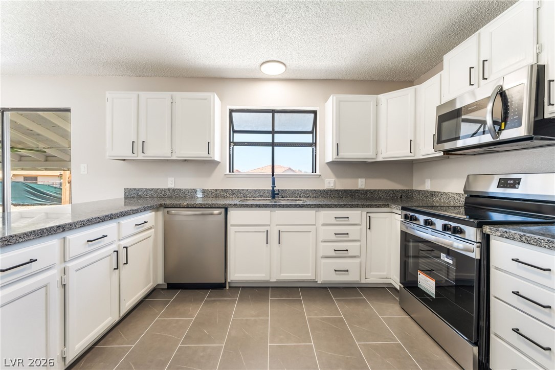 4243 Helen Avenue Las Vegas NV 89130