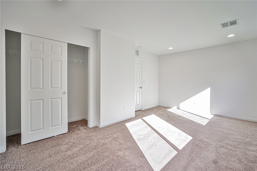 7783 Bright Lodge Street Las Vegas NV 89139