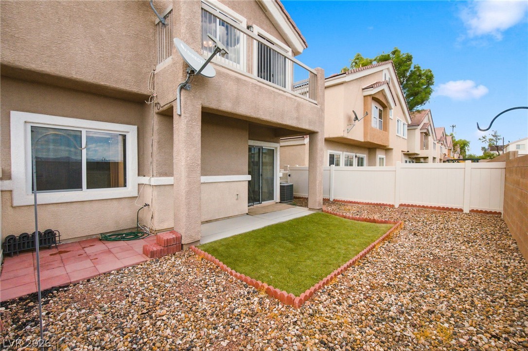 6445 Za Zu Pitts Avenue 103 Las Vegas NV 89122