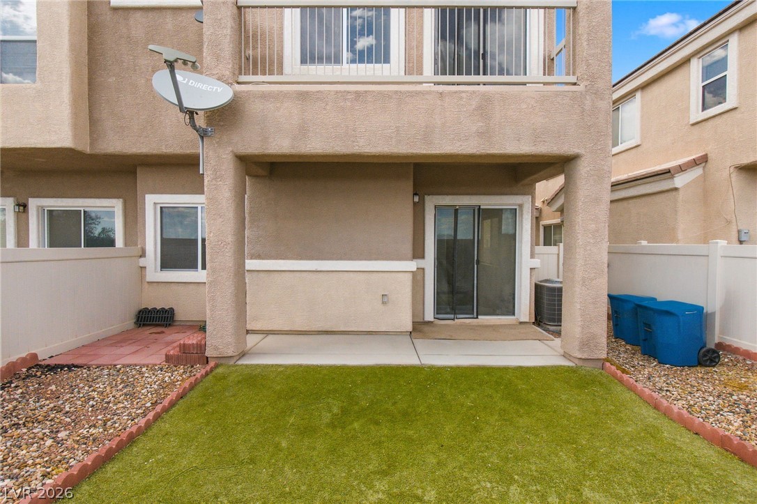 6445 Za Zu Pitts Avenue 103 Las Vegas NV 89122