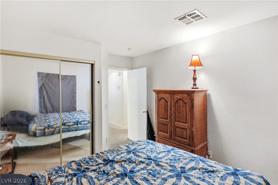 2724 Knoll Point Street Las Vegas NV 89156