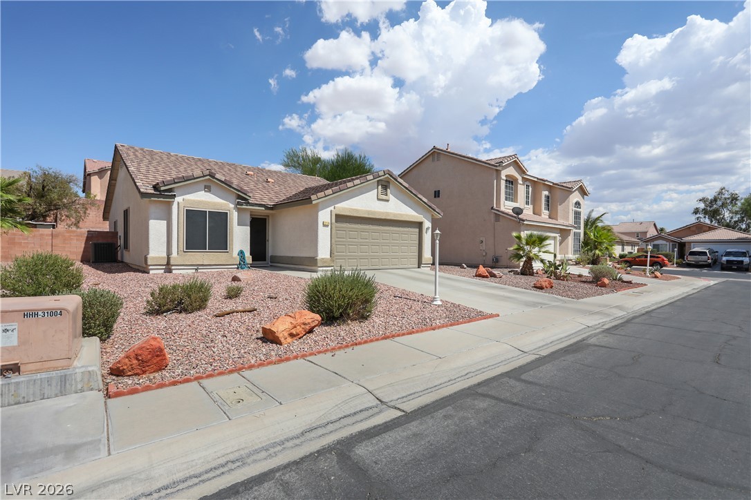 2724 Knoll Point Street Las Vegas NV 89156