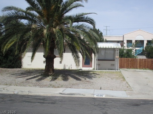 4696 Sheppard Drive Las Vegas NV 89122