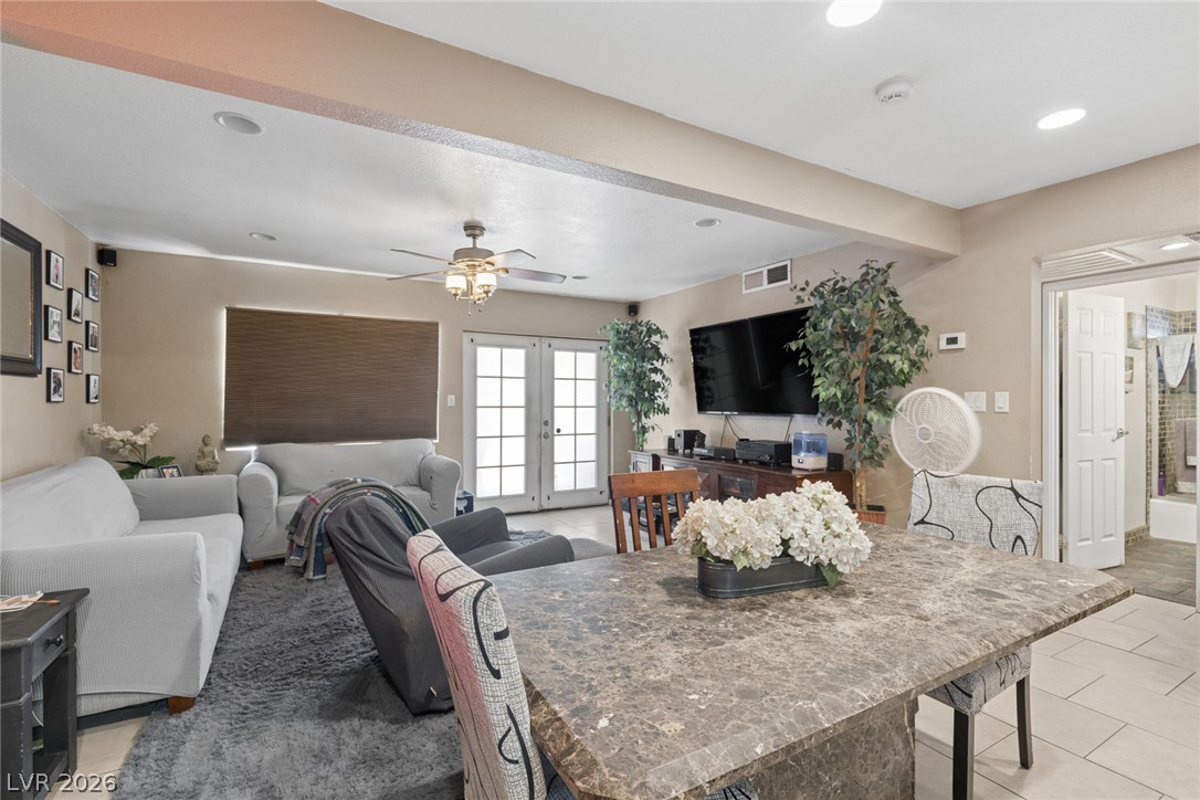 1305 North Mojave Road Las Vegas NV 89101