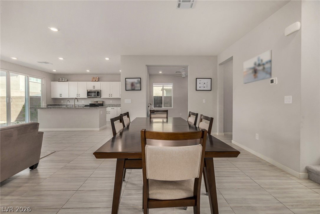 2858 Victorian Road North Las Vegas NV 89086
