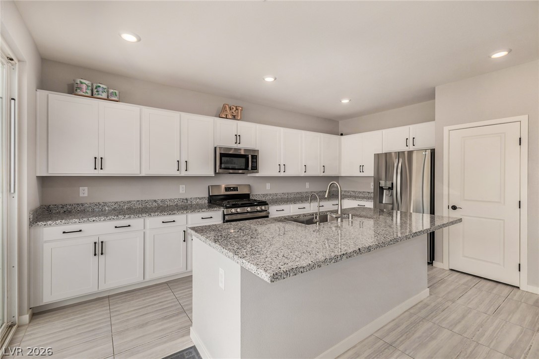 2858 Victorian Road North Las Vegas NV 89086
