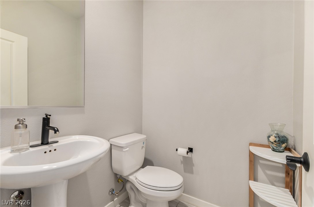 2858 Victorian Road North Las Vegas NV 89086