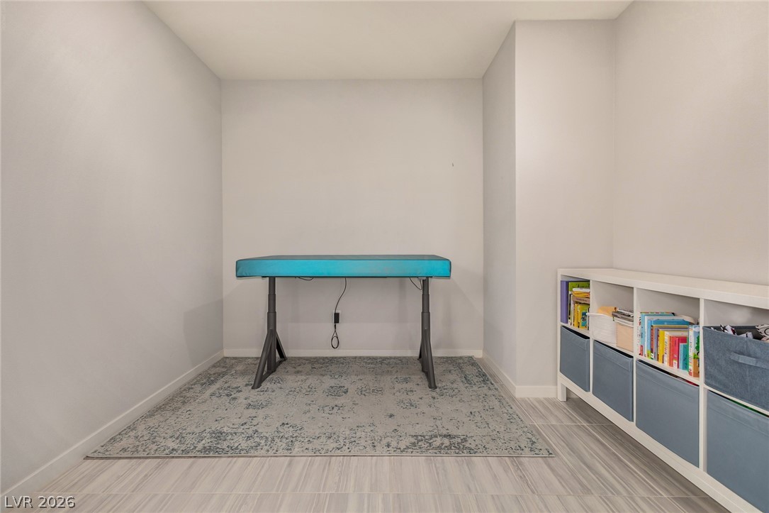 2858 Victorian Road North Las Vegas NV 89086