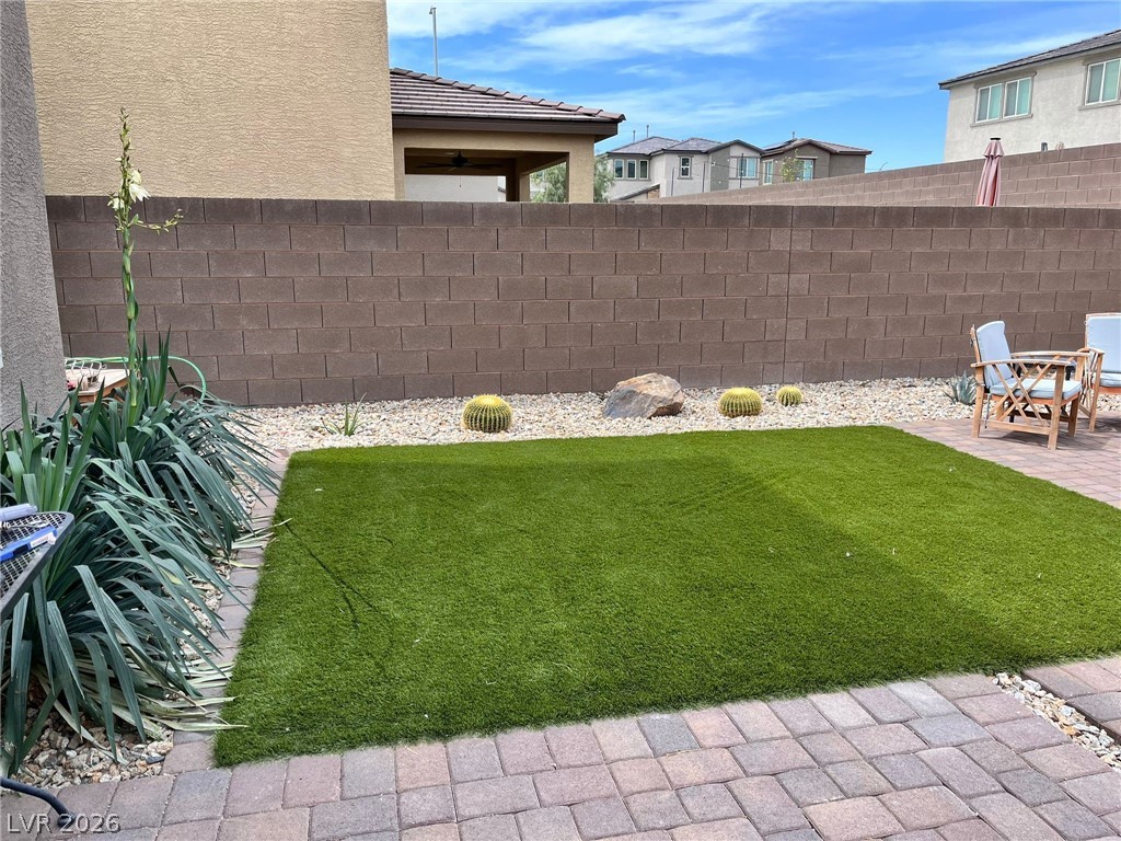 2858 Victorian Road North Las Vegas NV 89086