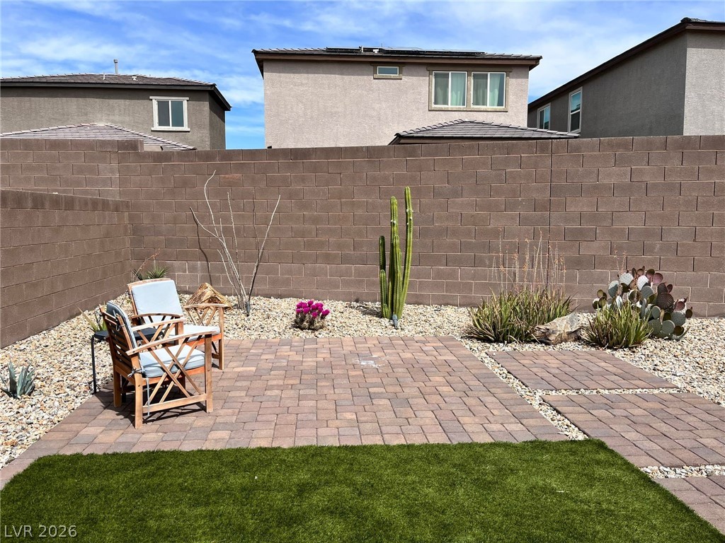 2858 Victorian Road North Las Vegas NV 89086