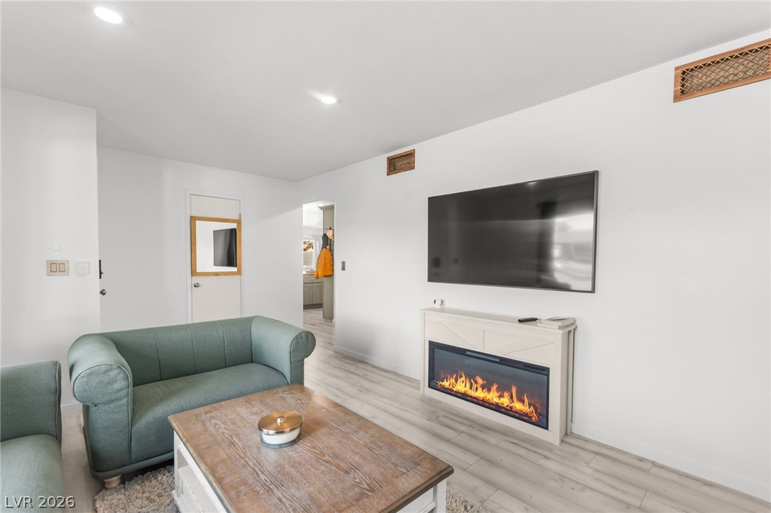 3838 Silent Hill Drive Las Vegas NV 89147