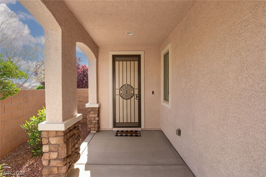 7624 Sugarloaf Peak Street Las Vegas NV 89166