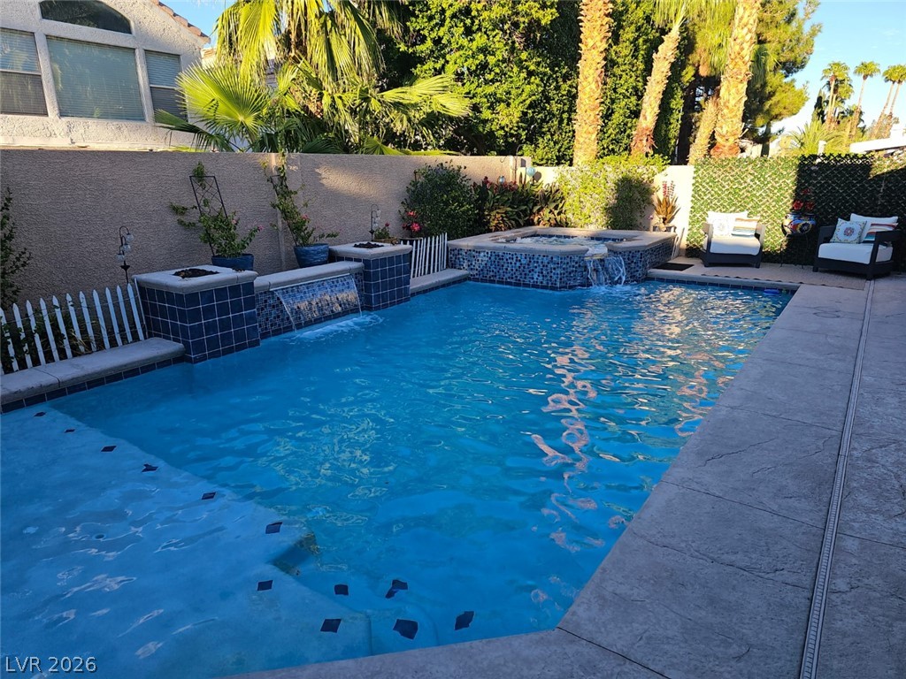 7908 Waterfalls Avenue Las Vegas NV 89128