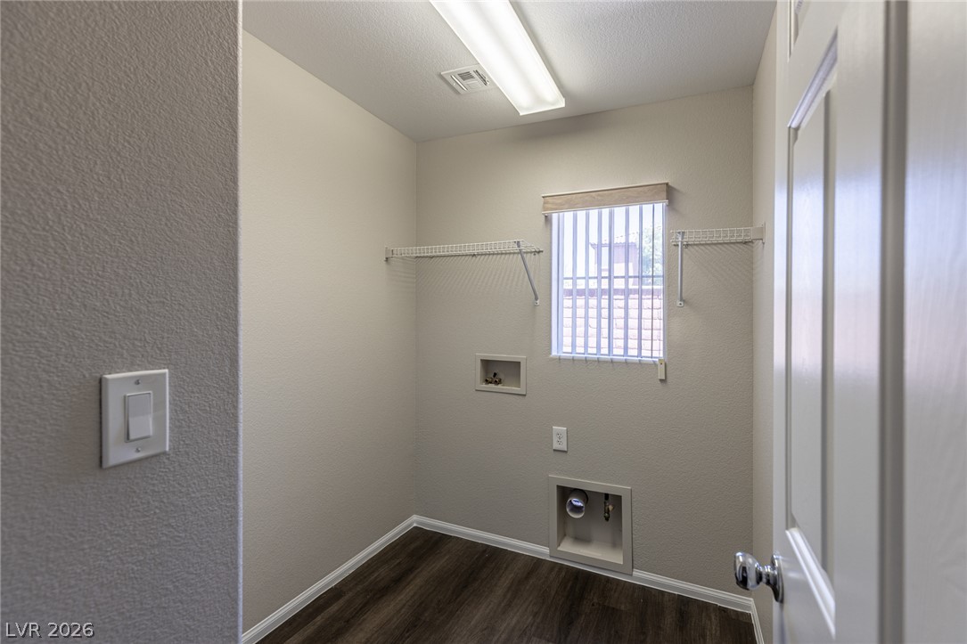 10408 Wildflower Gully Street Las Vegas NV 89178