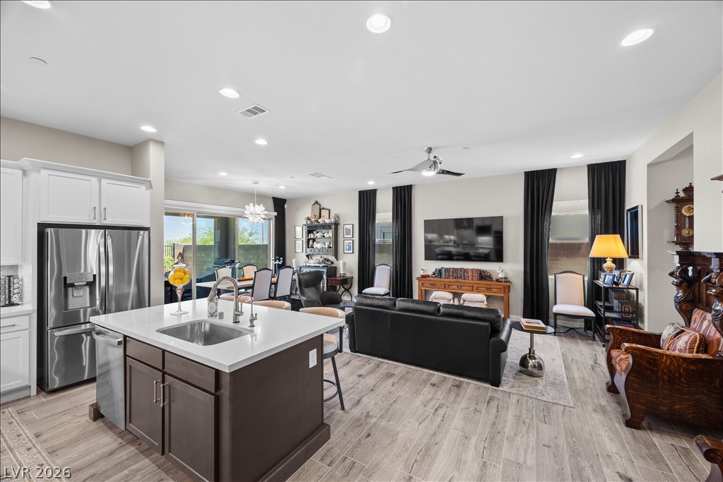 82 Nine Mile Creek Drive Las Vegas NV 89138