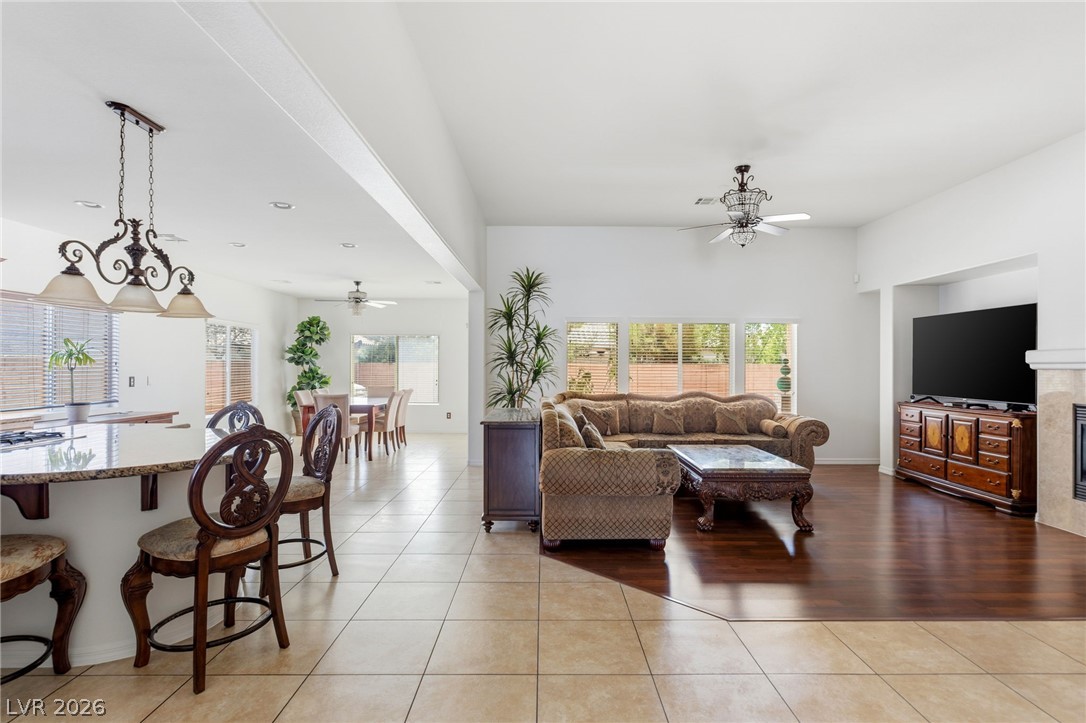 5903 Mclennan Ranch Avenue Las Vegas NV 89131