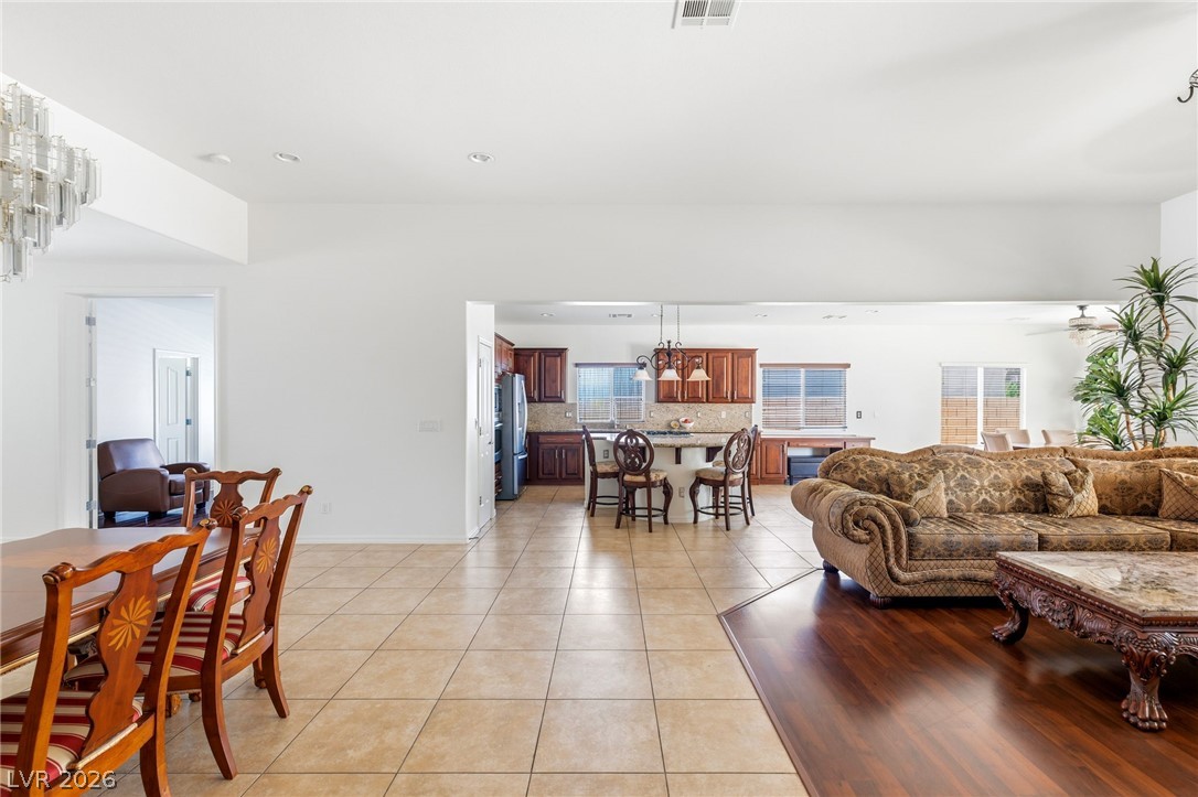 5903 Mclennan Ranch Avenue Las Vegas NV 89131