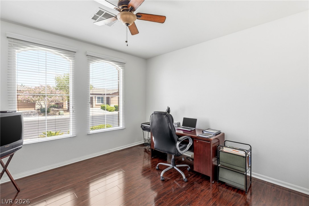 5903 Mclennan Ranch Avenue Las Vegas NV 89131