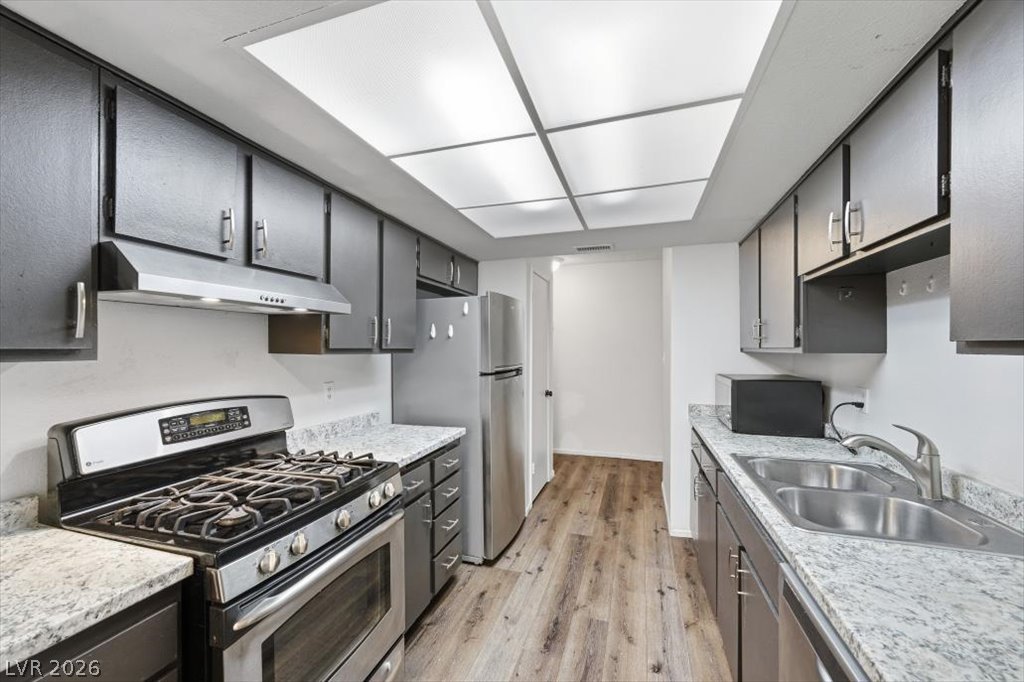 2261 Tall Pine Drive Las Vegas NV 89108