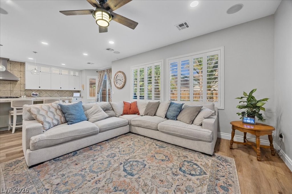 8224 Sawmill Falls Street North Las Vegas NV 89085