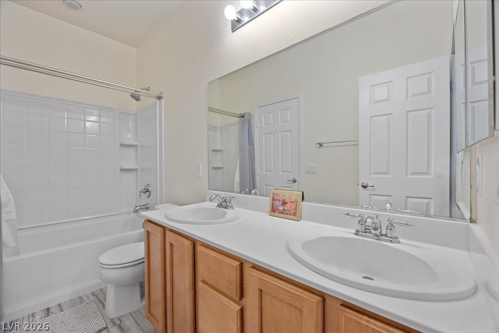 8224 Sawmill Falls Street North Las Vegas NV 89085