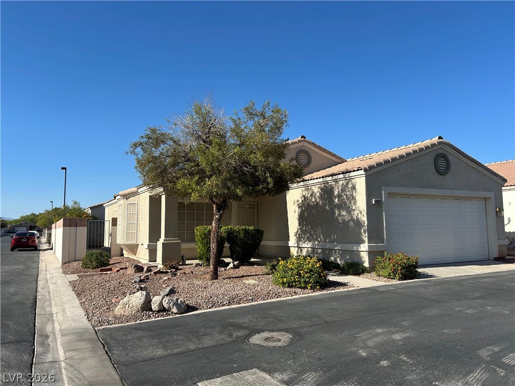 5002 Mascaro Drive Las Vegas NV 89122