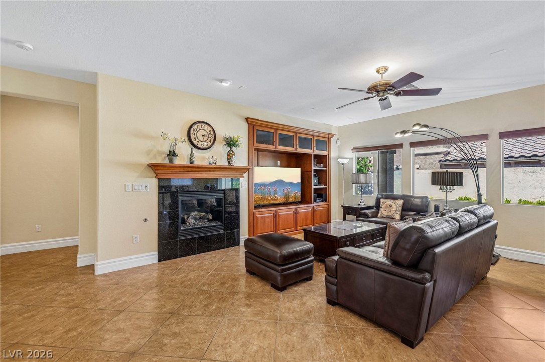 1068 Oak Fair Street Las Vegas NV 89138