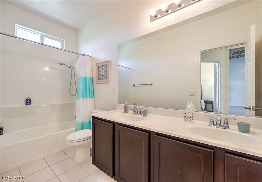 33 Via Di Mello Henderson NV 89011