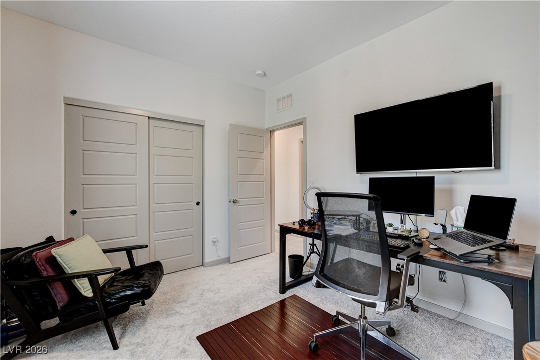 689 Rogue Wave Street Las Vegas NV 89138