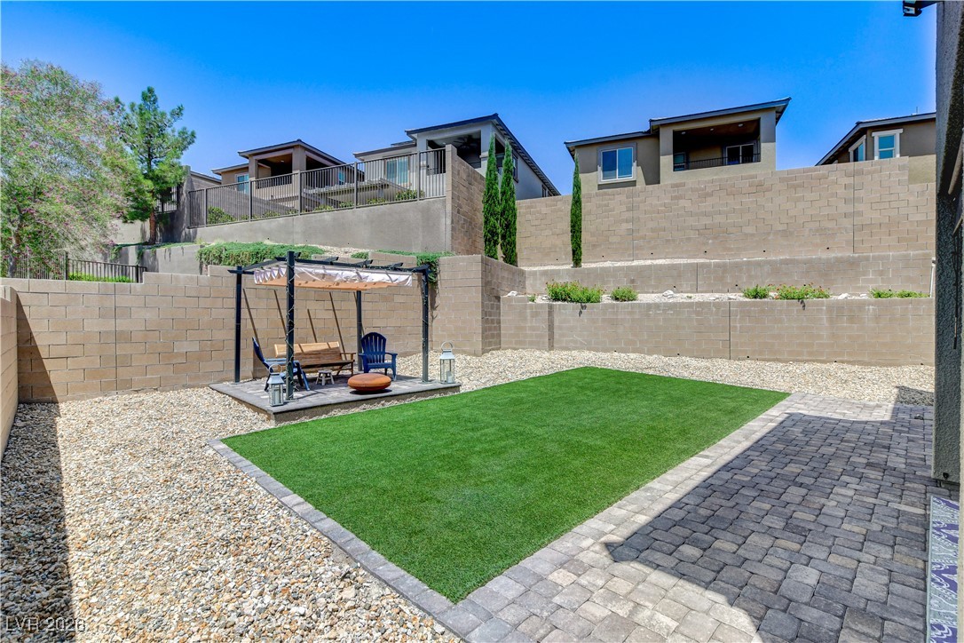 689 Rogue Wave Street Las Vegas NV 89138
