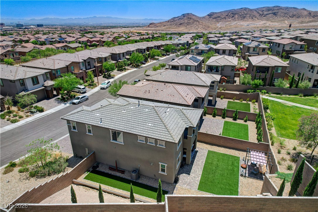 689 Rogue Wave Street Las Vegas NV 89138