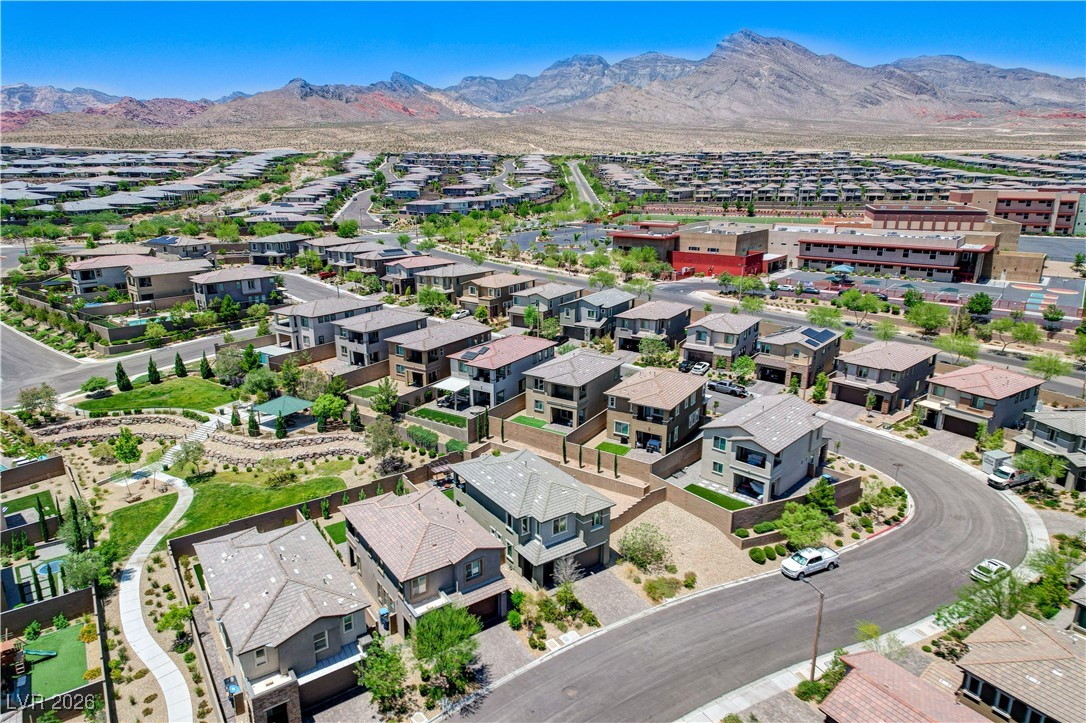 689 Rogue Wave Street Las Vegas NV 89138