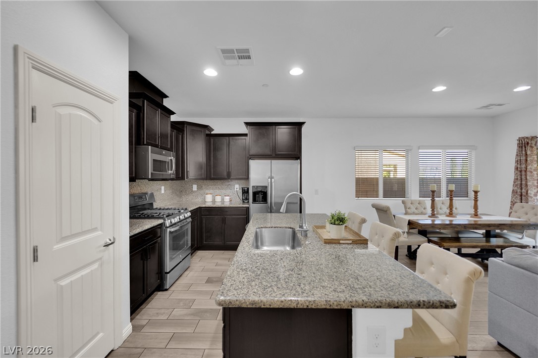 1027 Aubrey Springs Avenue Henderson NV 89014