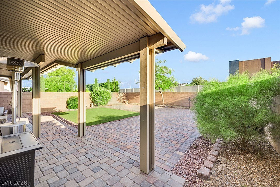 1027 Aubrey Springs Avenue Henderson NV 89014