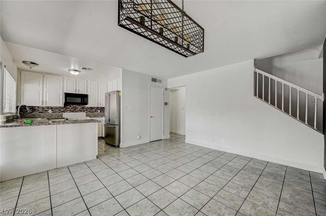 3933 Manford Circle Las Vegas NV 89104