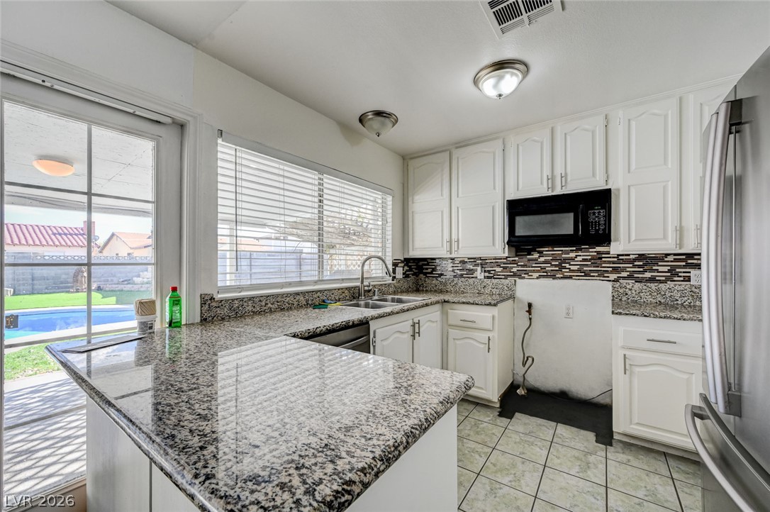 3933 Manford Circle Las Vegas NV 89104