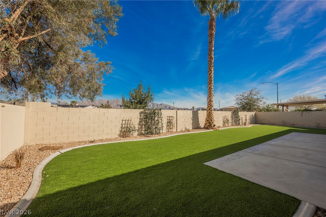 5004 Wayfaring Tree Avenue Las Vegas NV 89131